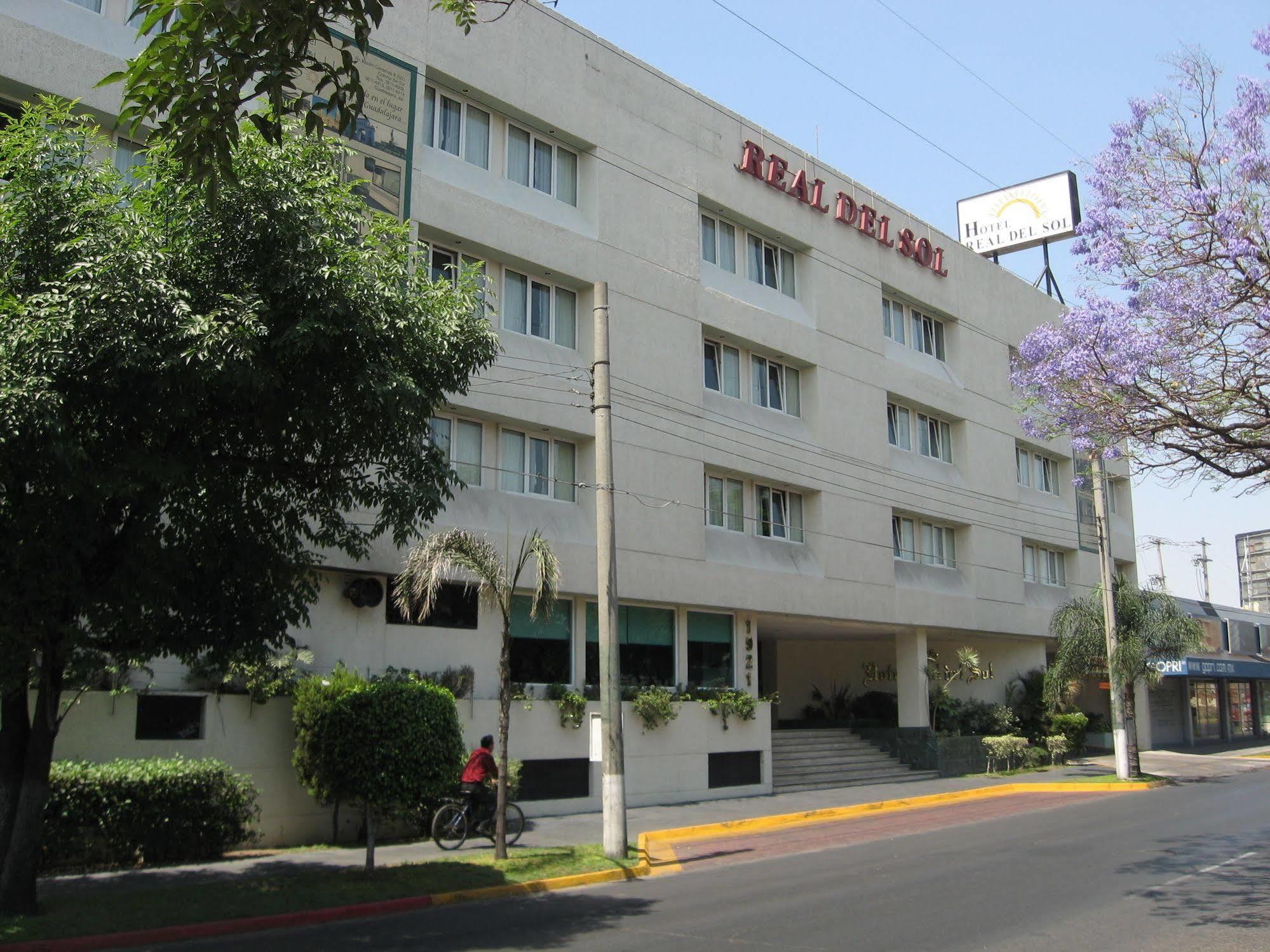 Hotel Real Del Sol - Zona Expo Industrial 瓜达拉哈拉 外观 照片