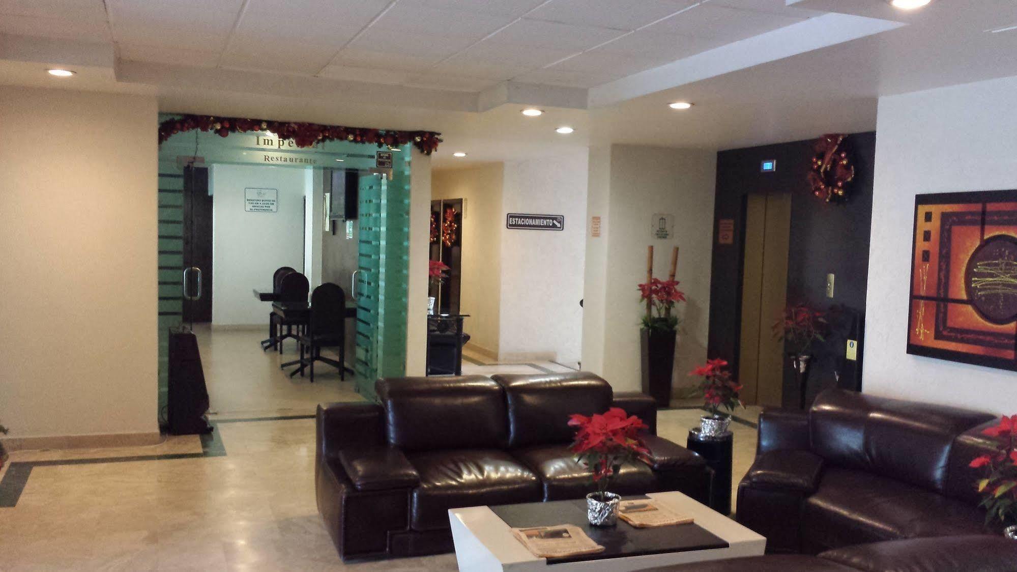 Hotel Real Del Sol - Zona Expo Industrial 瓜达拉哈拉 外观 照片
