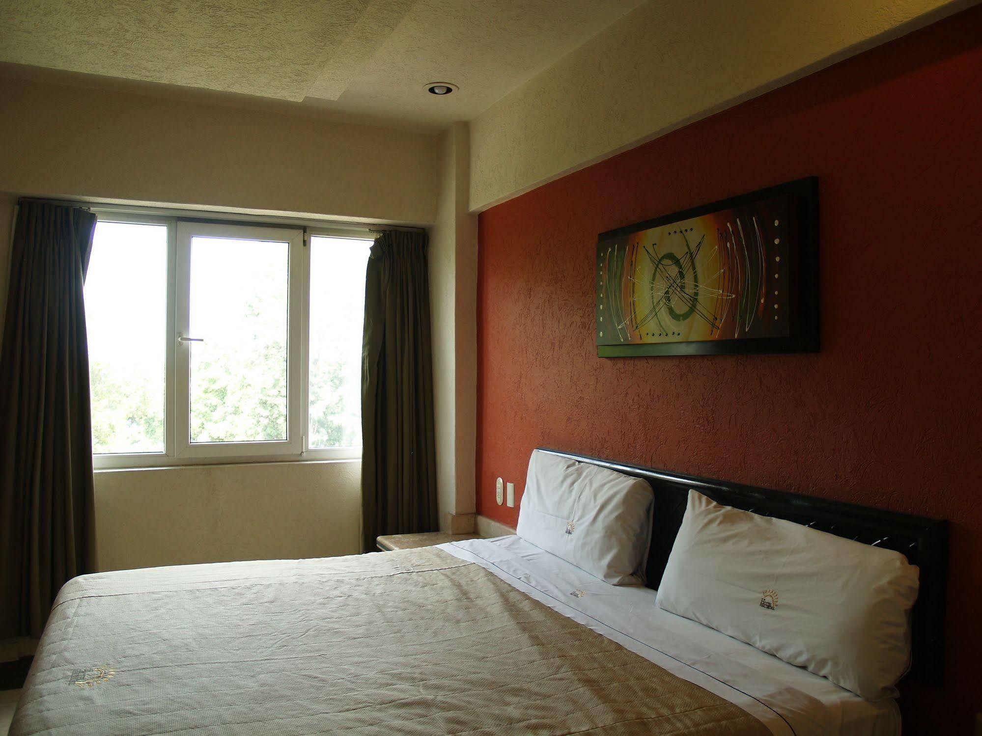 Hotel Real Del Sol - Zona Expo Industrial 瓜达拉哈拉 外观 照片